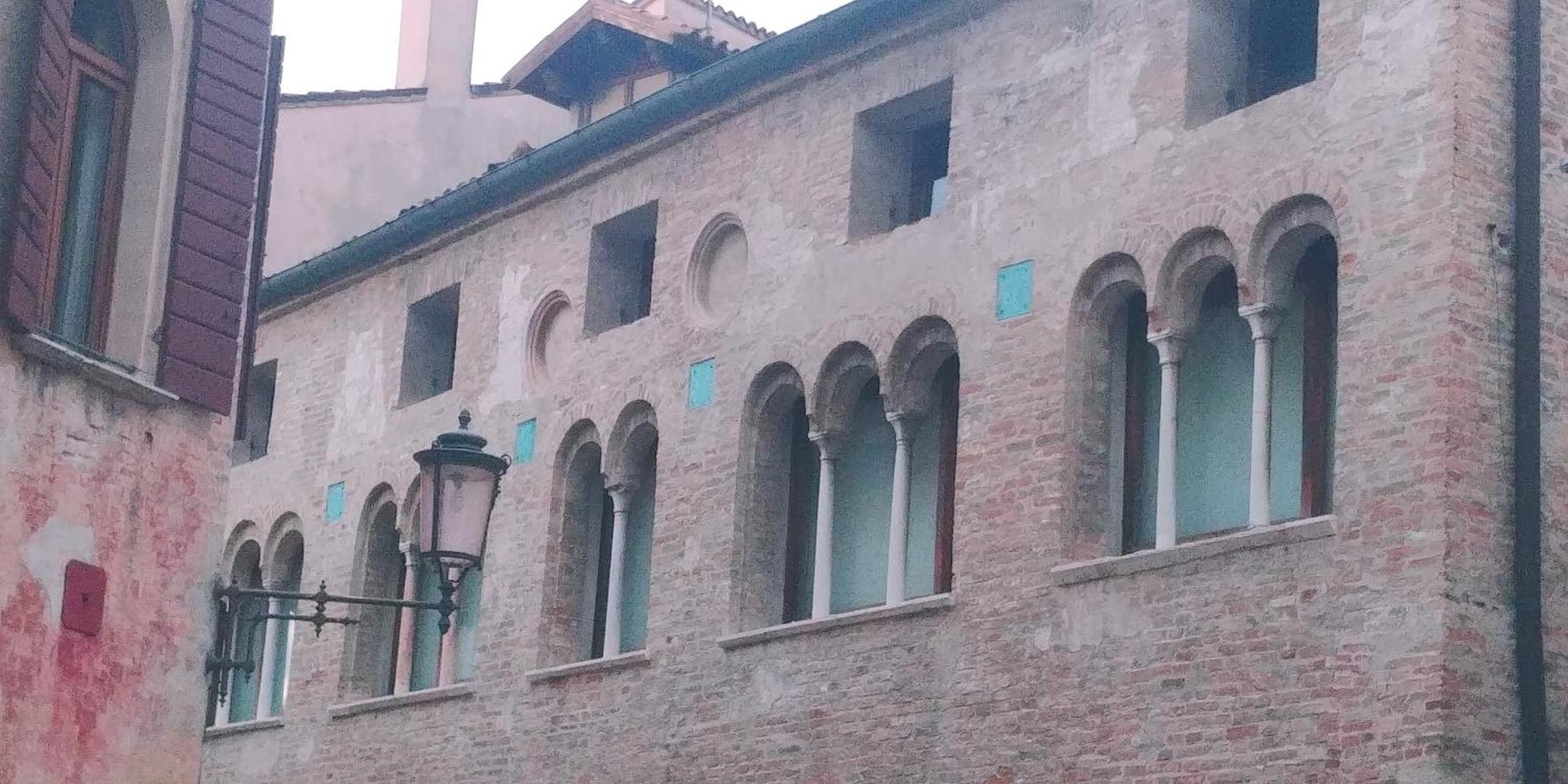 Ampi Spazi, A Piedi In Centro. Apartment Treviso Bagian luar foto